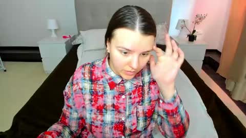 Jenny online show from 04-28-26, 09:25