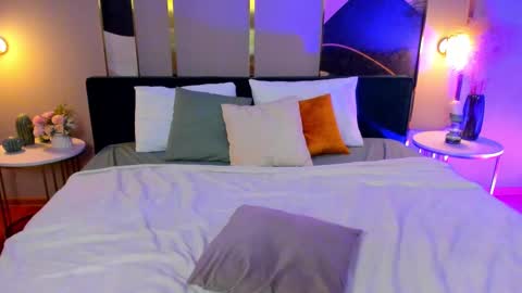 Snapshot of jenny_miller_ chatting on 02-27-25, 07:12 Jennt online show from 02-27-25, 07:12