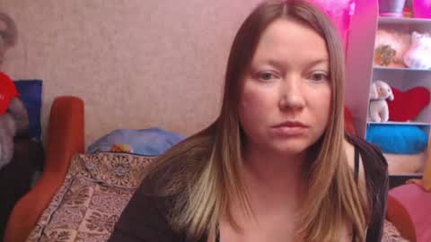 Snapshot of jenny_oliviawow chatting on 04-08-26, 03:23 All the most interesting in private. my room for my smile online show from 04-08-26, 03:23