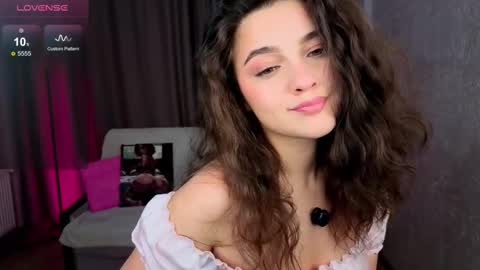 Jenny online show from 02-15-25, 06:23