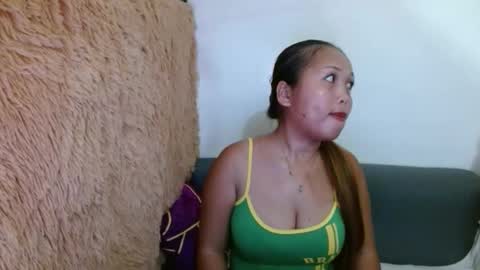 Snapshot of jenny_salvi chatting on 10-25-25, 02:19 jenny_salvi online show from 10-25-25, 02:19