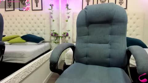 Snapshot of jenny_stark chatting on 02-26-26, 11:20 jenny_stark online show from 02-26-26, 11:20