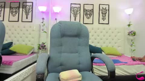 Snapshot of jenny_stark chatting on 07-07-26, 11:25 jenny_stark online show from 07-07-26, 11:25