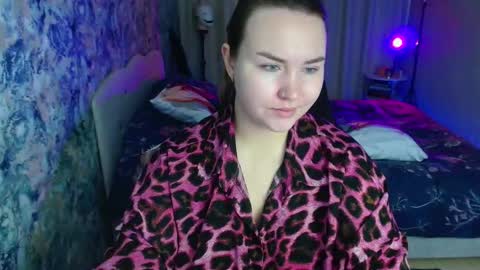 Jenny online show from 11-27-25, 03:52