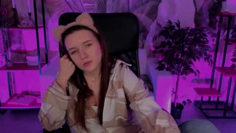 Jenny NO Nude online show from 01-03-25, 11:25