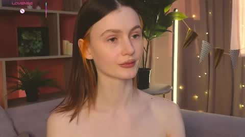 jennyfer_me online show from 05-11-26, 02:45