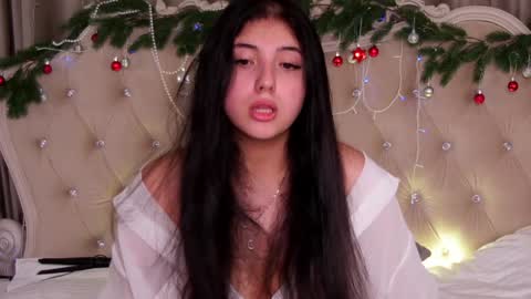 Snapshot of jennyferguson chatting on 01-17-25, 10:12 Jenny Ferguson online show from 01-17-25, 10:12