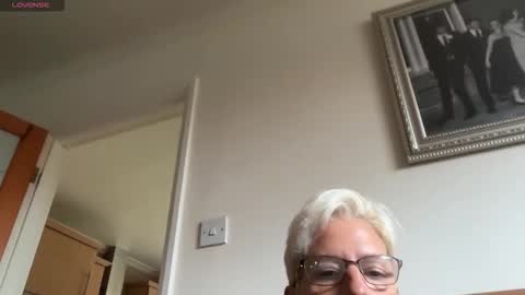 JennyHazel online show from 10-13-25, 10:15