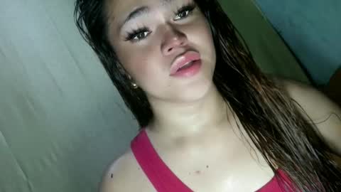 Snapshot of jennysweetfuckerxxx chatting on 06-15-26, 04:58 jenny69 online show from 06-15-26, 04:58