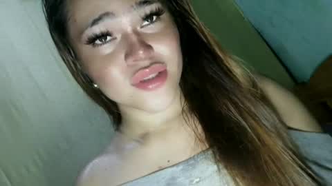 Snapshot of jennysweetfuckerxxx chatting on 06-15-26, 11:51 jenny69 online show from 06-15-26, 11:51