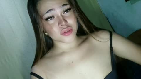 Snapshot of jennysweetfuckerxxx chatting on 06-21-26, 01:30 jenny69 online show from 06-21-26, 01:30