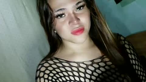 Snapshot of jennysweetfuckerxxx chatting on 06-25-26, 12:32 jenny69 online show from 06-25-26, 12:32