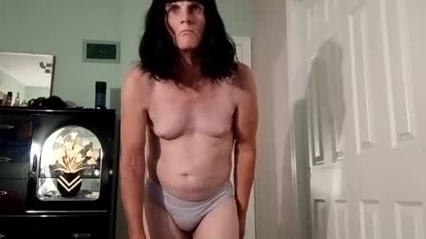 Snapshot of jennywomacks chatting on 06-26-26, 02:38 jennywomacks online show from 06-26-26, 02:38