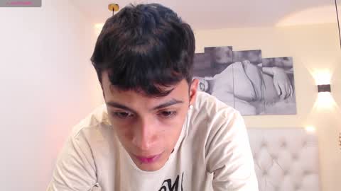 Snapshot of jeremias_1 chatting on 01-03-25, 06:46 JEREMIAS online show from 01-03-25, 06:46