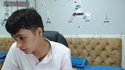 Snapshot of jeremias_1 chatting on 01-11-25, 12:29 JEREMIAS online show from 01-11-25, 12:29