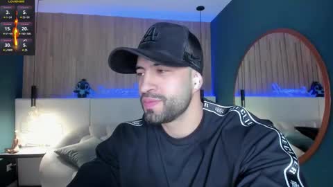 Snapshot of jeremy_harden chatting on 02-15-26, 09:00 Jeremy online show from 02-15-26, 09:00