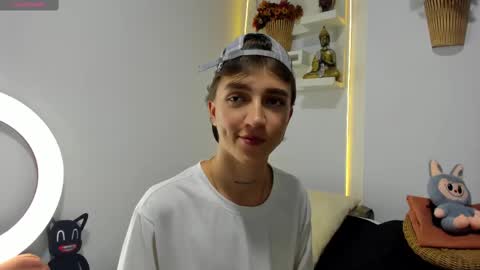 jero independent model online show from 11-06-25, 02:12