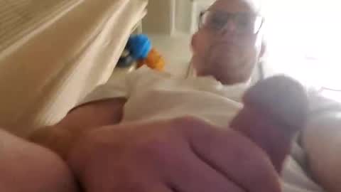 Snapshot of jeremymeyerprofessional chatting on 11-22-25, 04:39 jeremymeyerprofessional online show from 11-22-25, 04:39