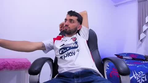 Jeremy online show from 10-21-25, 04:57