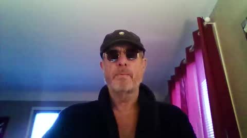 Snapshot of jerflor chatting on 01-06-26, 04:00 jerflor online show from 01-06-26, 04:00