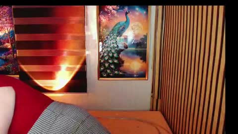 LEXIE online show from 03-03-25, 01:31