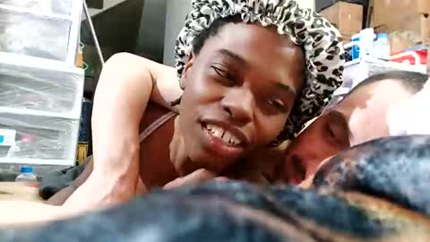 SkynStarlight online show from 02-07-26, 07:56