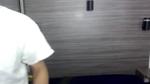 Jerom xx online show from 10-06-25, 07:22