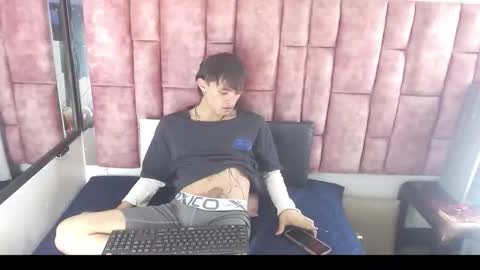 Jerom xx online show from 10-16-25, 09:16