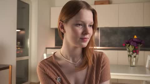 Molly online show from 10-18-25, 06:41