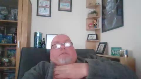 Harry online show from 10-18-25, 08:59