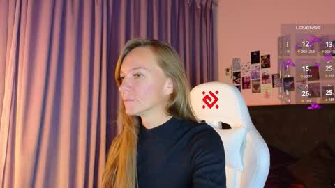 jesica_moon_peachy online show from 09-26-25, 01:31