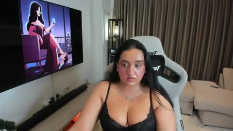 MistressJesicaCoper online show from 05-19-26, 01:56
