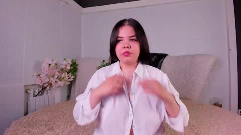 Jess online show from 09-17-25, 01:35