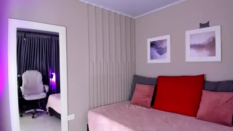 Jessie online show from 10-10-25, 09:14