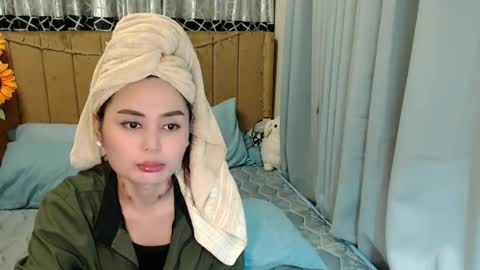 jess_goddes online show from 07-10-26, 10:29