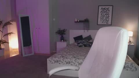 Jess online show from 10-08-25, 08:01