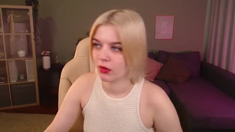 Jess online show from 10-13-25, 07:41