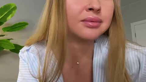 Jess online show from 02-06-26, 05:05