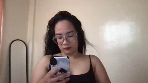 Jessa online show from 10-15-25, 02:55