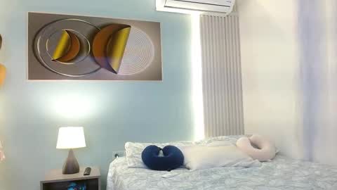 Hello we are Jesse and Dante. online show from 11-13-25, 04:33