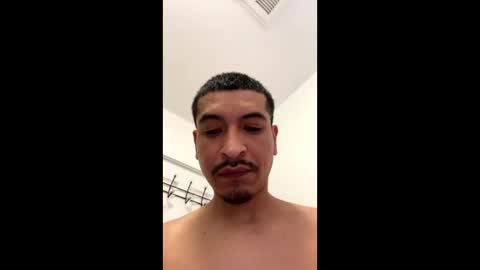 Snapshot of jesselopezcali chatting on 02-02-25, 09:34 Hungjessy online show from 02-02-25, 09:34