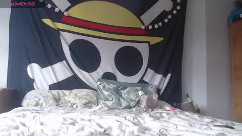 Snapshot of jessemanx chatting on 10-24-25, 01:51 Mona Minx online show from 10-24-25, 01:51