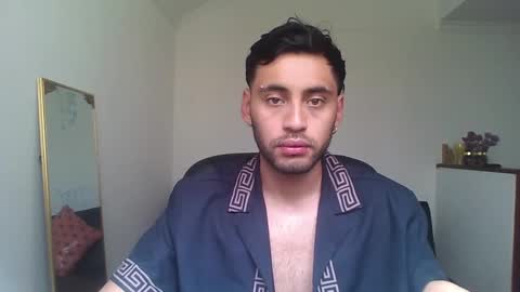 Snapshot of jessepickman chatting on 12-18-24, 05:42 Angel Demon online show from 12-18-24, 05:42