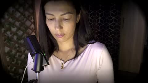 Jessica Gomez online show from 04-16-26, 03:51