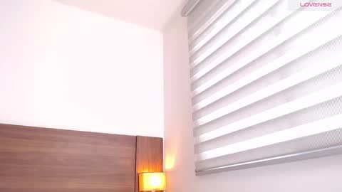 I AM JESSI online show from 12-04-24, 05:11