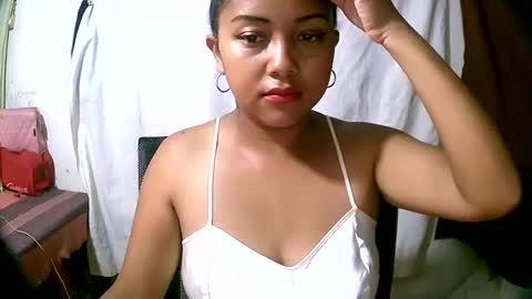 jessi_tastyxx172121 online show from 02-04-25, 06:04