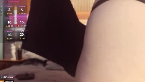 Snapshot of jessica__fox_ chatting on 09-19-25, 11:16 Jessica online show from 09-19-25, 11:16