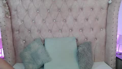 Snapshot of jessica_carter_ chatting on 10-16-25, 03:02 Jessica online show from 10-16-25, 03:02