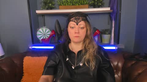 Jessica online show from 02-08-25, 10:07