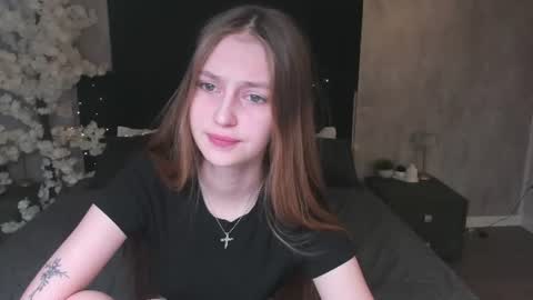 Jessica Jensen online show from 06-21-26, 09:56